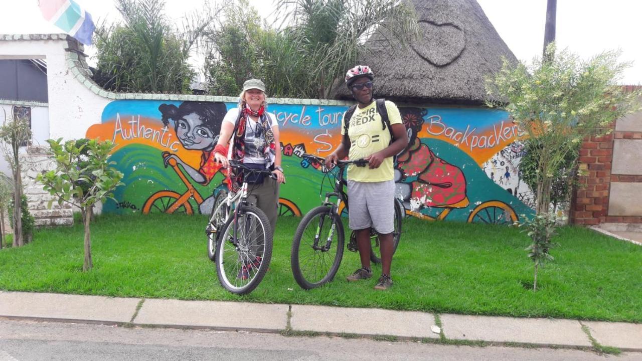 Authentic Bicycle Tours And Backpackers Hostel Soweto Exterior photo